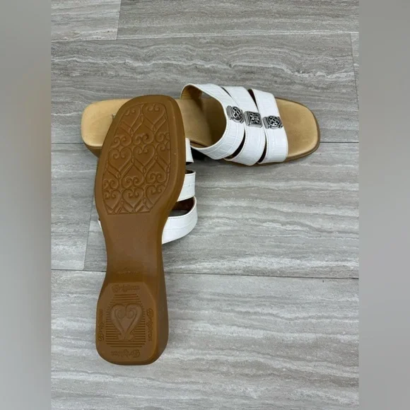 Brighton Brandy White Croc 3 Strap Made in Italy Sandals Womens Size 9.5 - Picture 6 of 10